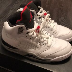 Jordan 5 Retro Cement